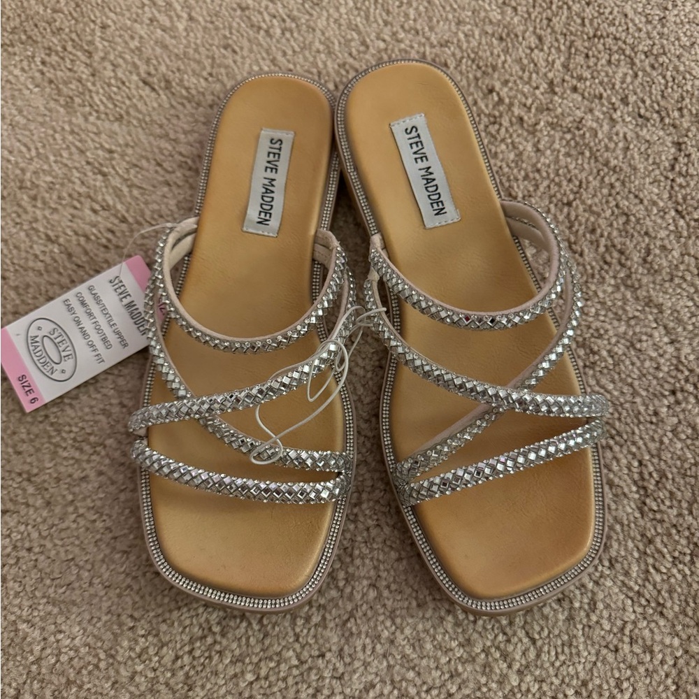 Steve Madden Sandals 🤍